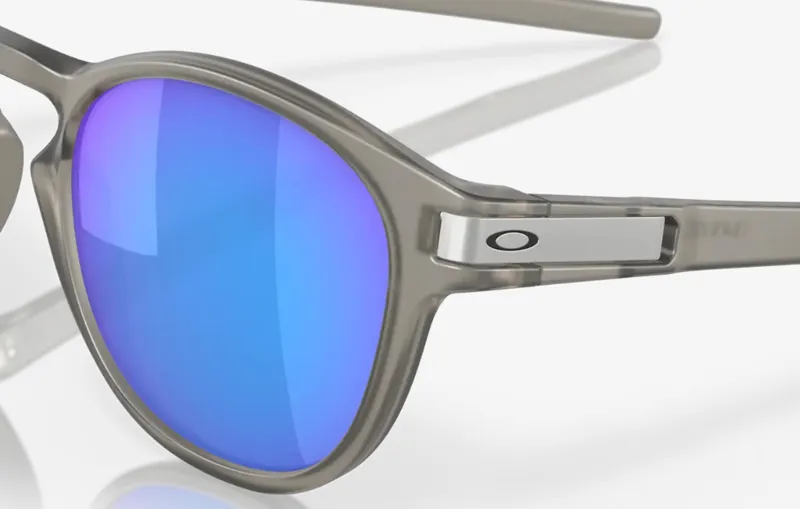 2025 Oakley Latch Matte Grey Ink/Prizm Sapphire Polar Sunglasses-6